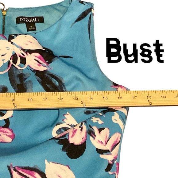 Roz & Ali Blue and White Fit and Flare Dress for Prom or Wedding - Picture 5 of 6